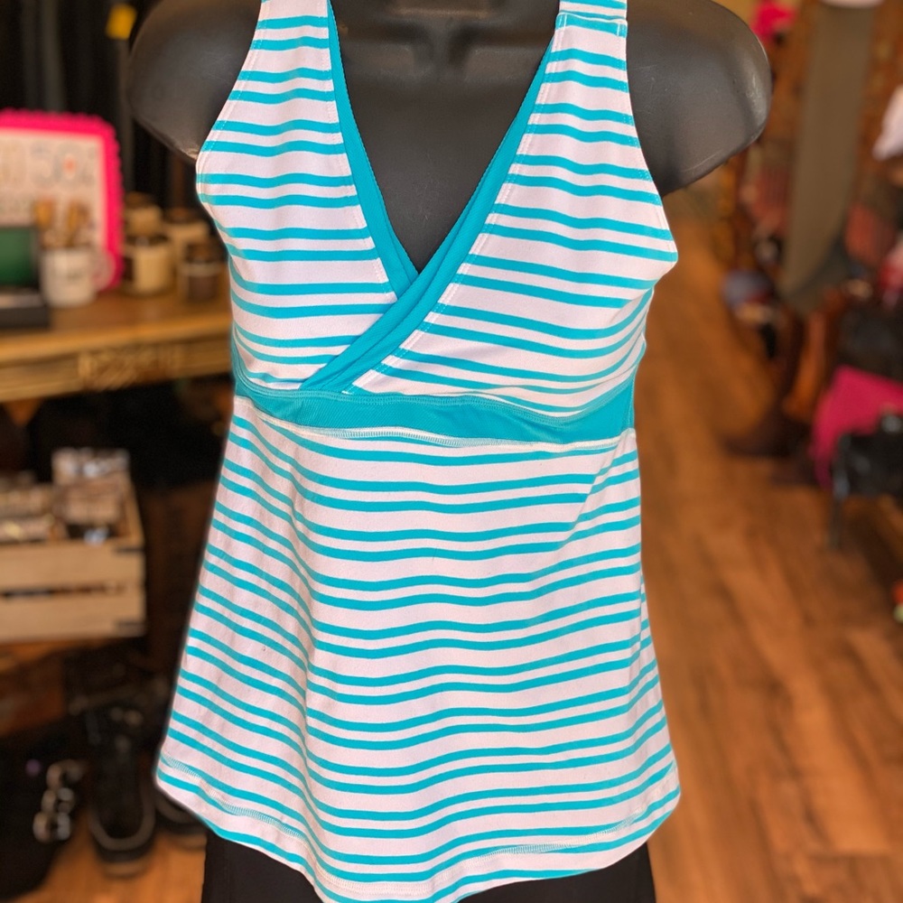 Blue and white lululemon tank